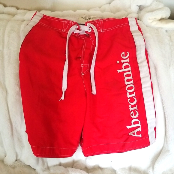 Abercrombie and Fitch swimming shorts - Picture 3 of 5